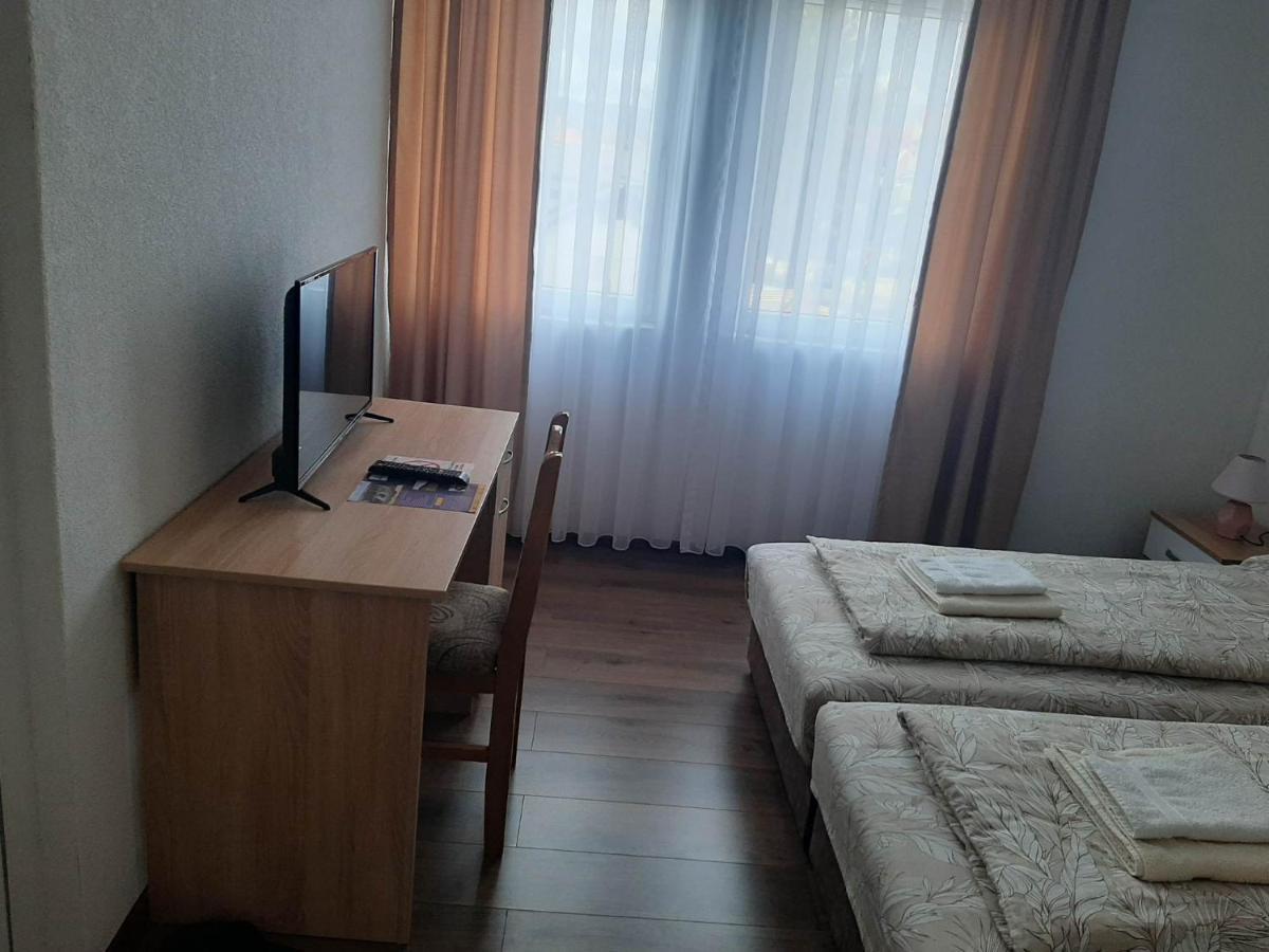 シェニツァ Vila Centar Mb Bed & Breakfast エクステリア 写真